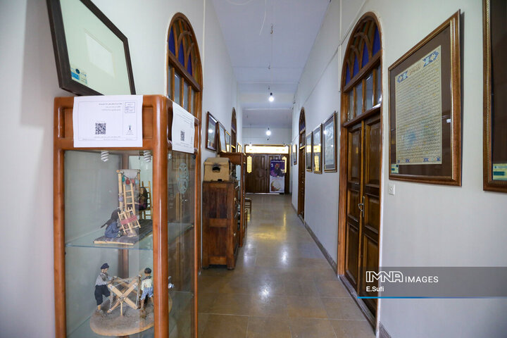عمارت کلاه فرنگی اراک