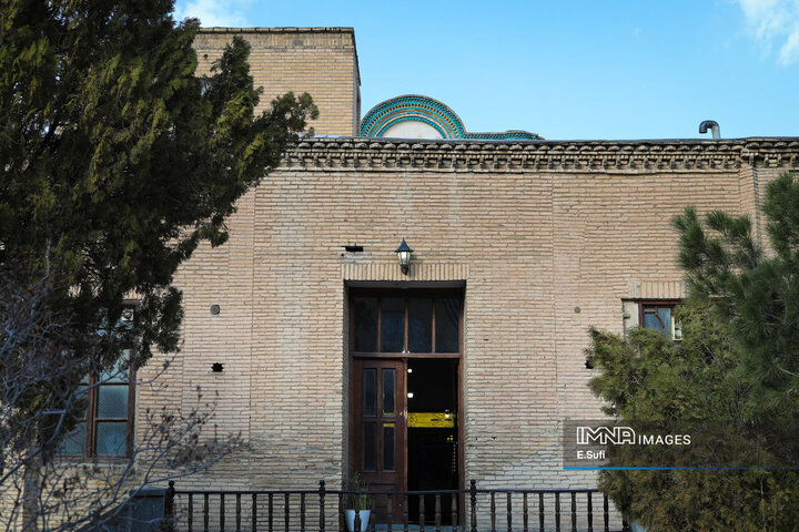 عمارت کلاه فرنگی اراک
