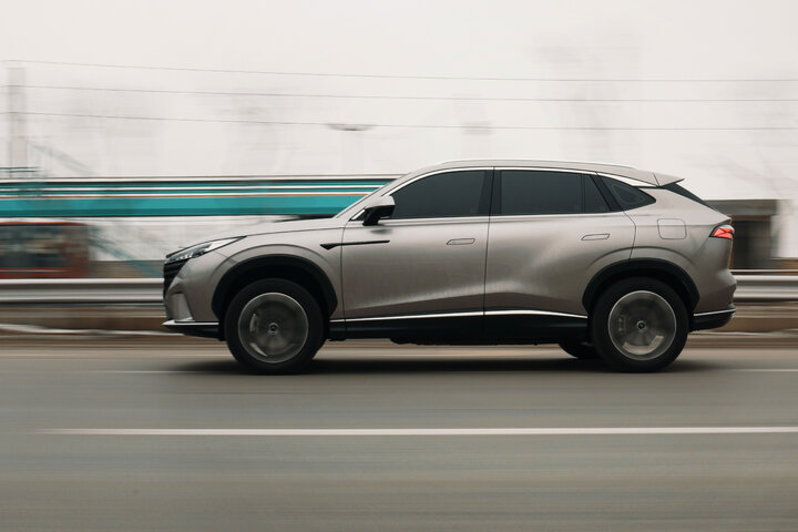 خودرو رووی eRX۵ پارس خودرو + قیمت و مشخصات Roewe eRX۵