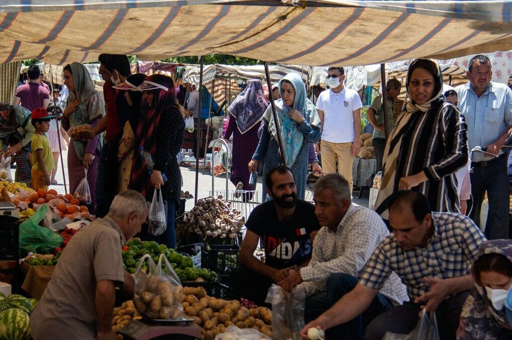 خرید، گردش و فرهنگ در بازارهای هفتگی گلستان