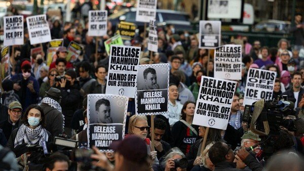 تحصیل یا حمایت از غزه؟ مسئله این است!