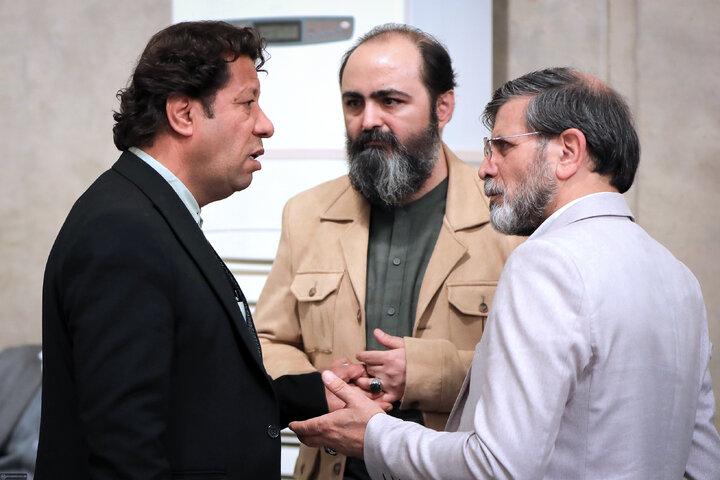 دیدار شاعران و اهالی فرهنگ و ادب فارسی با رهبر انقلاب