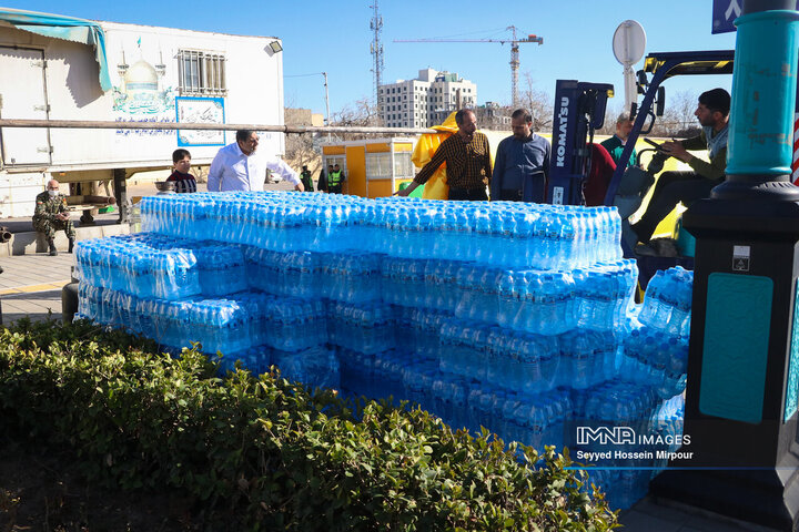 ضیافت کریمانه در مشهد مقدس