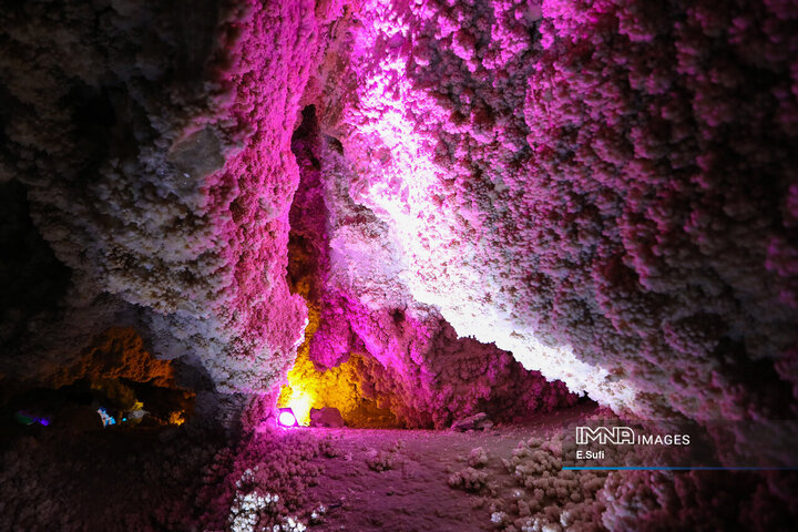 Iran’s 70-Million-Year-Old Underground Marvel of Crystal Wonders