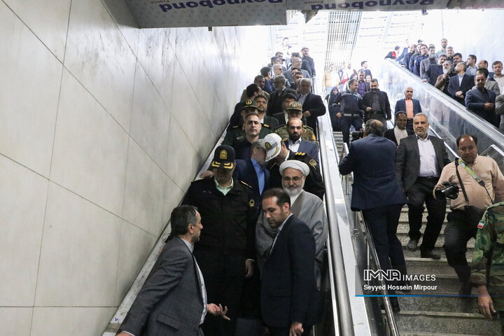 تست گرم خط سه قطار شهری مشهد