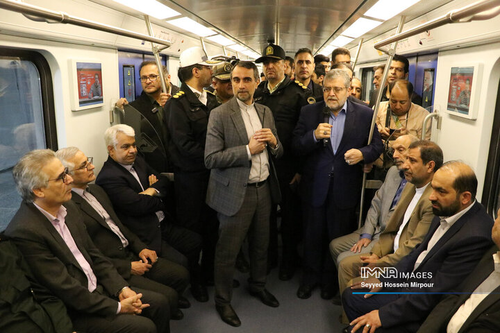 تست گرم خط سه قطار شهری مشهد