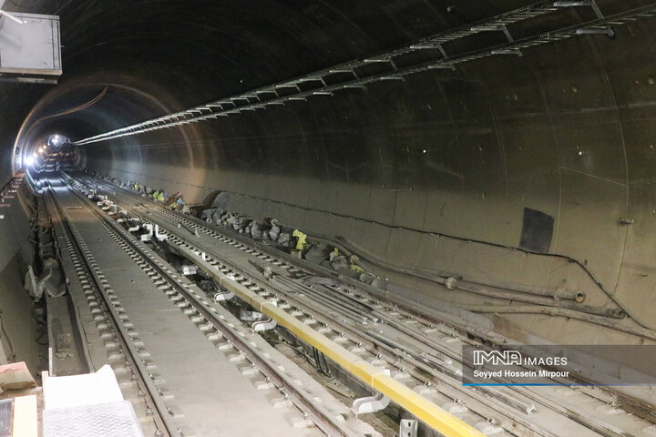 تست گرم خط سه قطار شهری مشهد