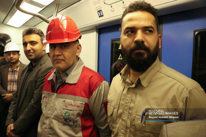 تست گرم خط سه قطار شهری مشهد