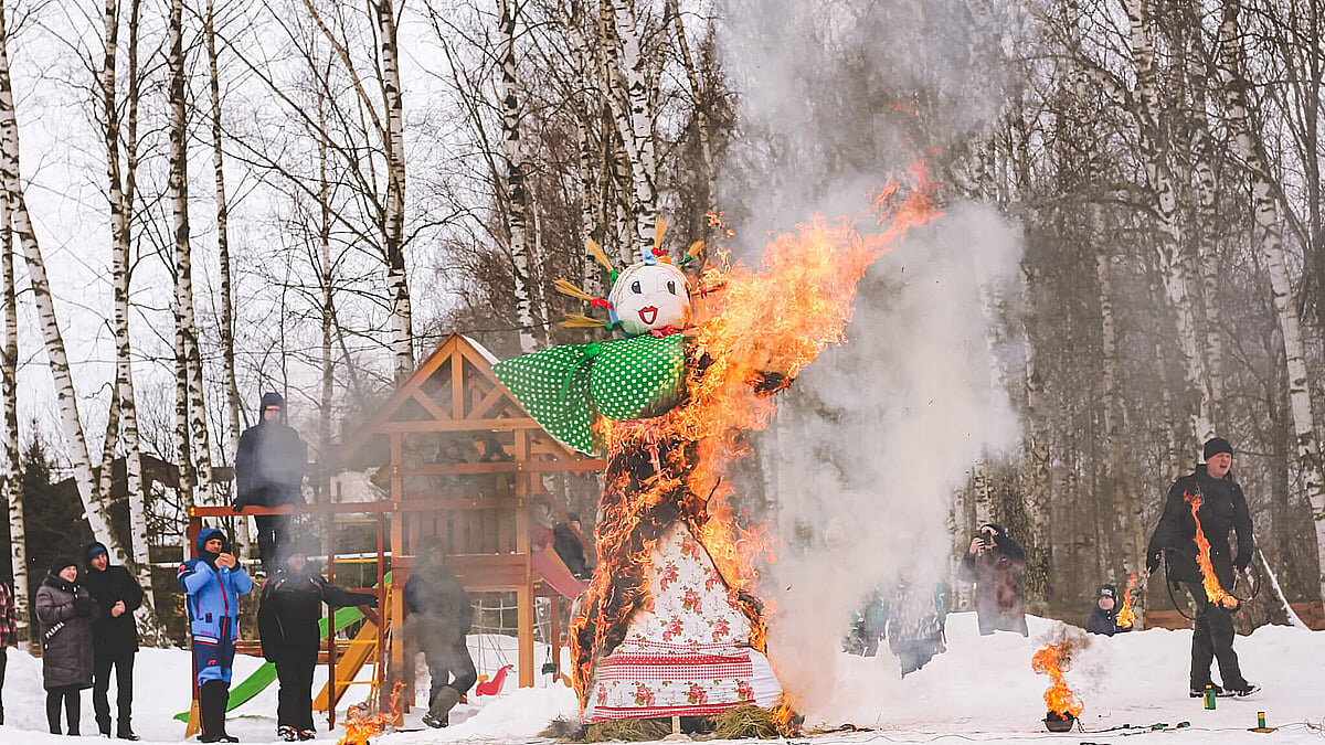 چهارشنبه سوری در آیینهای مختلف جهان