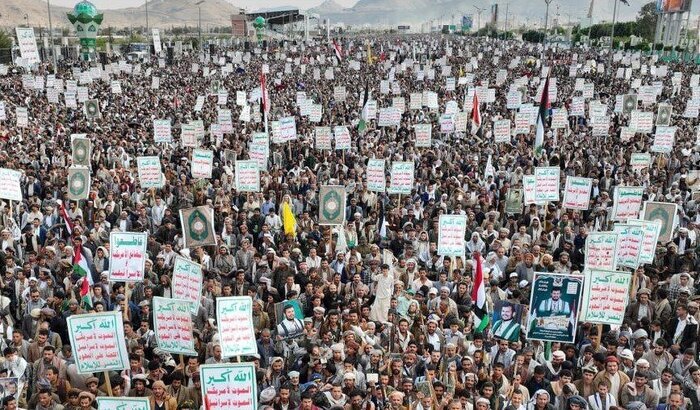 تاکید مردم یمن بر ایستادگی در کنار ملت فلسطین