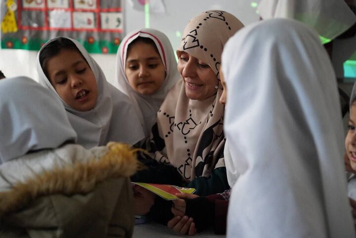 کمپین «Who is Imam Mahdi» در مدارس، گامی به سوی خودشناسی و سلامت روحی نسل آینده