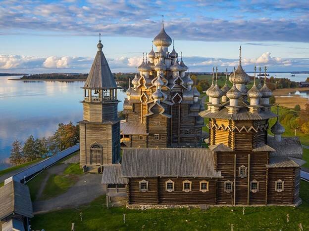 10 جاذبه شگفت انگیز گردشگری در روسیه که نباید از دست دهید!