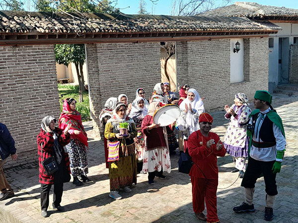 صدای خوش بهار در کوچههای دیروز و امروز