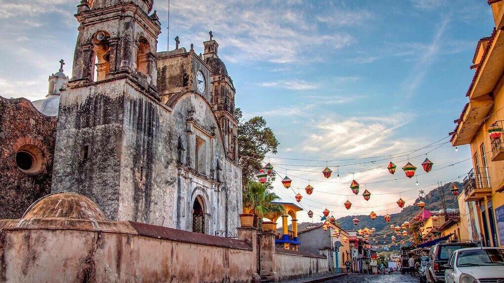 شهرهای کوهستانی جهان با زیبایی نفسگیر