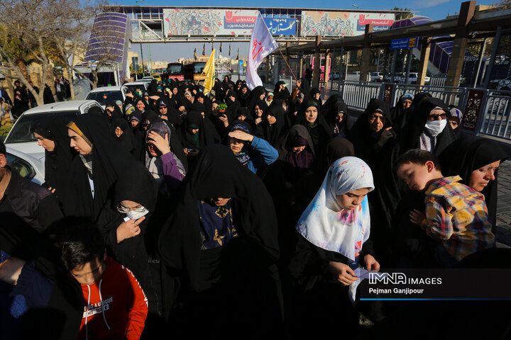 همایش پیاده‌روی رهروان شهدا