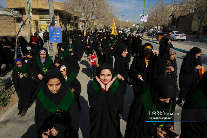 همایش پیاده‌روی رهروان شهدا