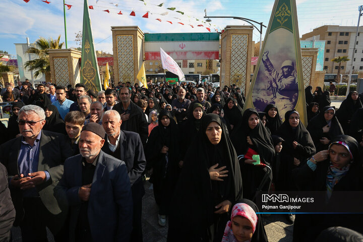 همایش پیاده‌روی رهروان شهدا