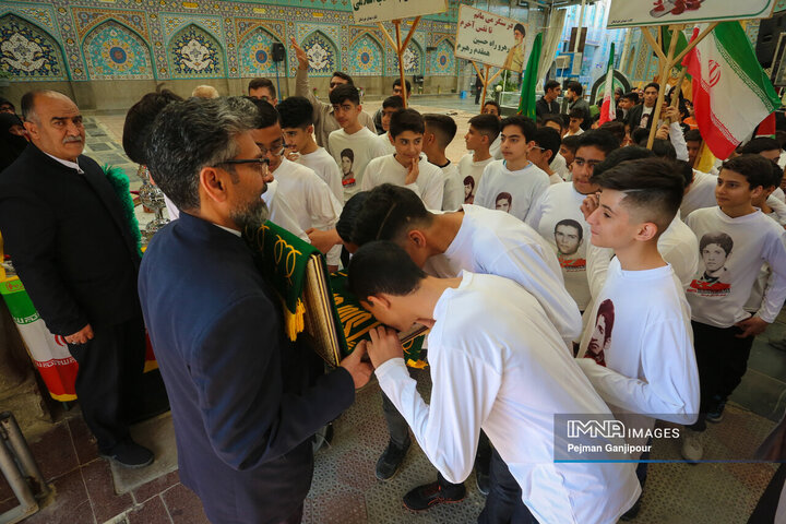 همایش پیاده‌روی رهروان شهدا