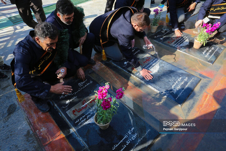 همایش پیاده‌روی رهروان شهدا