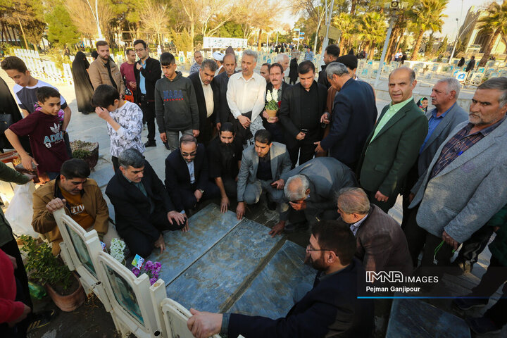 همایش پیاده‌روی رهروان شهدا