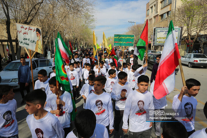 همایش پیاده‌روی رهروان شهدا