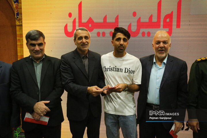 همایش پیاده‌روی رهروان شهدا