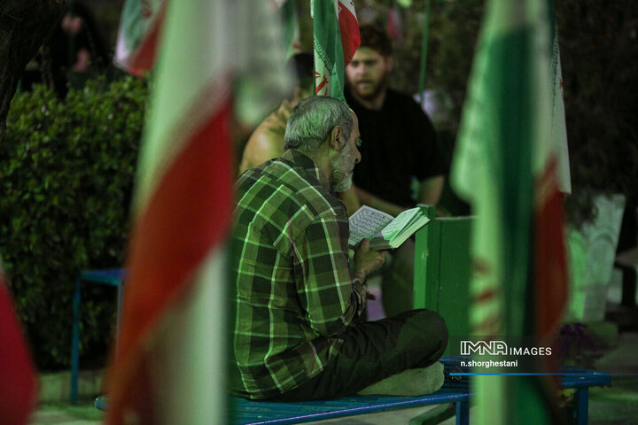 مراسم شب قدر نوزدهم ماه رمضان در جوار شهدای کرج