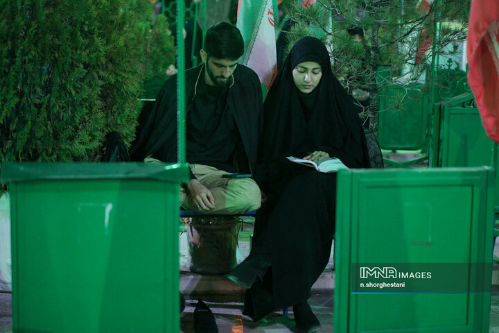 مراسم شب قدر نوزدهم ماه رمضان در جوار شهدای کرج