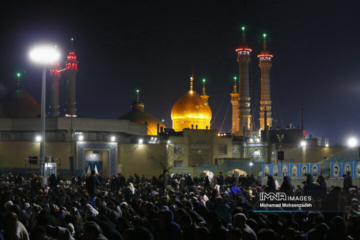 شب بیست ویکم ماه مبارک رمضان در حرم حضرت فاطمه معصومه(س)