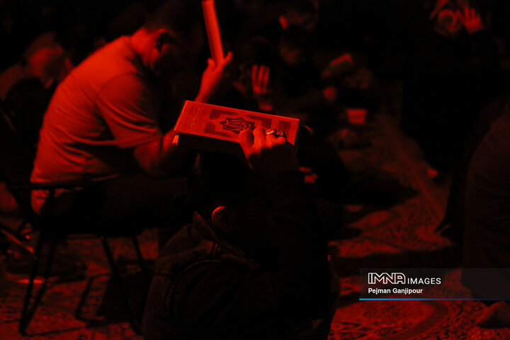 مراسم احیای شب بیست‌ویکم ماه رمضان در دانشگاه اصفهان