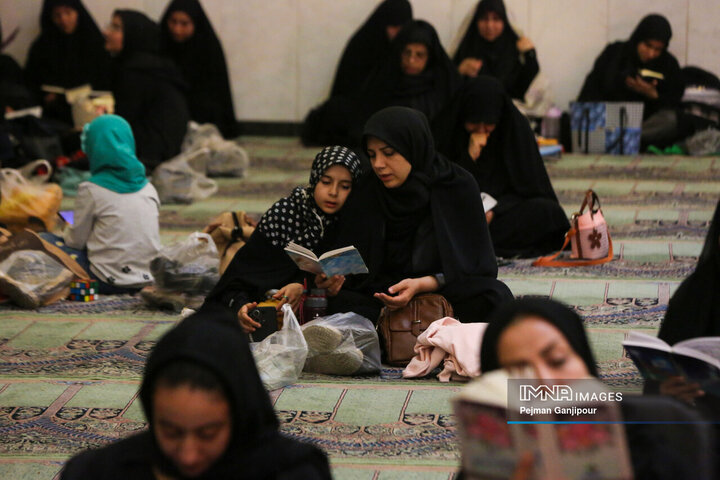 مراسم احیای شب بیست‌ویکم ماه رمضان در دانشگاه اصفهان