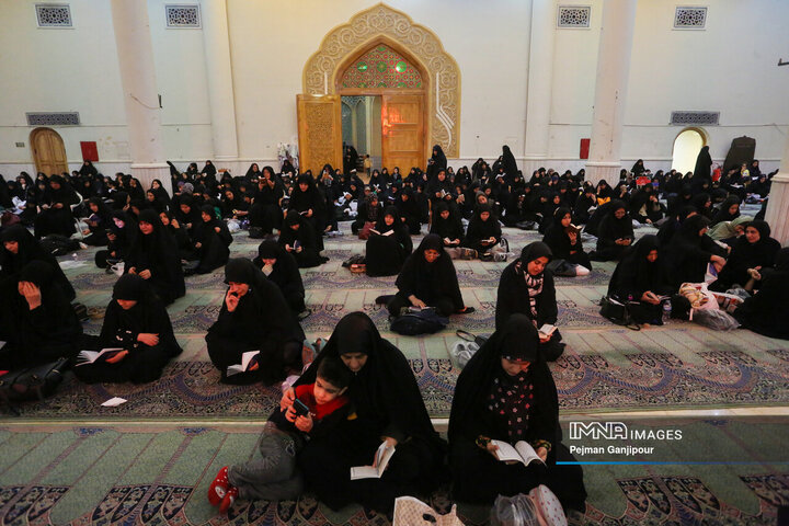 مراسم احیای شب بیست‌ویکم ماه رمضان در دانشگاه اصفهان