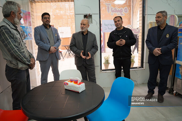 دومین روز بهار در باغ فدک