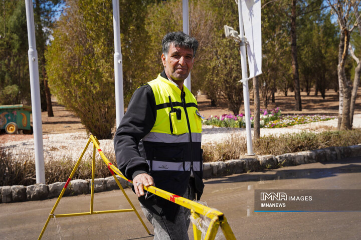 دومین روز بهار در باغ فدک