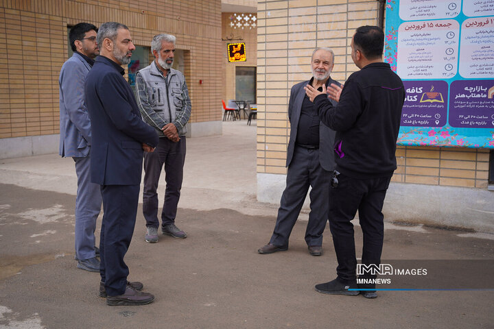 دومین روز بهار در باغ فدک