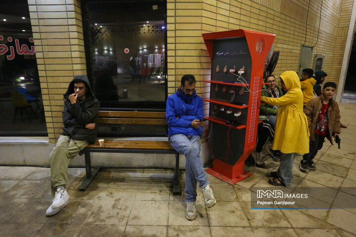 دومین روز بهار در باغ فدک