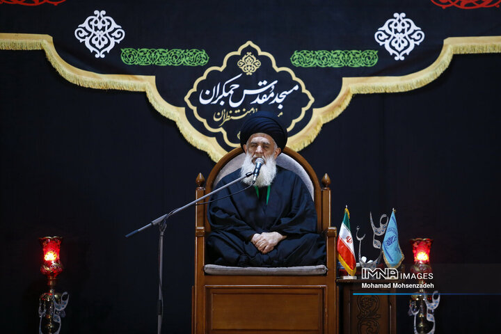 احیای شب بیست‌و‌سوم ماه رمضان در مسجد مقدس جمکران