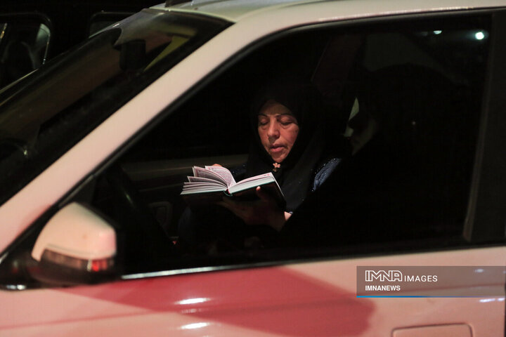 مراسم احیای خودرویی شب قدر در شیراز