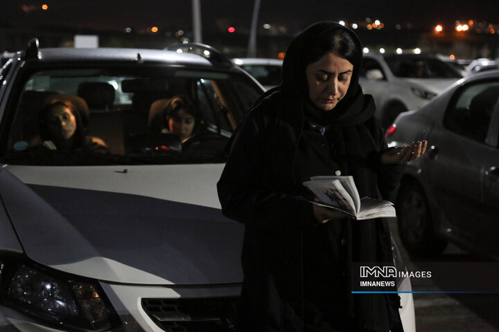 مراسم احیای خودرویی شب قدر در شیراز