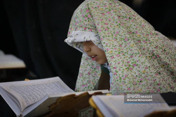 مراسم جزءخوانی قرآن کریم در حرم حضرت معصومه(س)