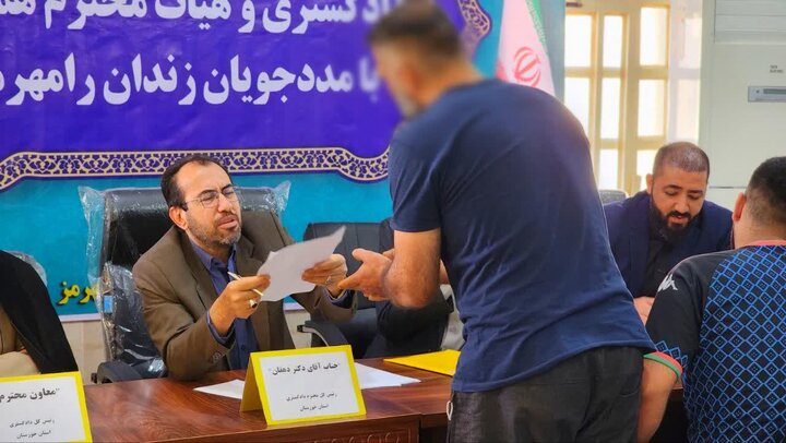 آشنایی با مفاهیم حقوقی و مجازات کیفری سبب کاهش جرم می‌شود