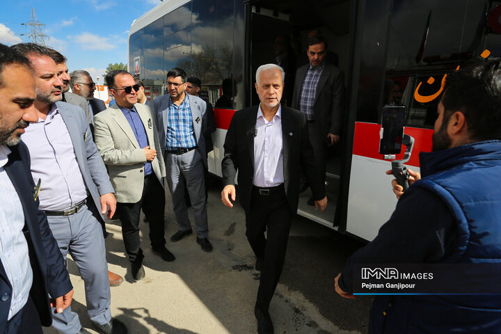 بازدید شهردار اصفهان از باغ فدک، ستاد هدایت سفر کیمیا و باغ گل‌ها