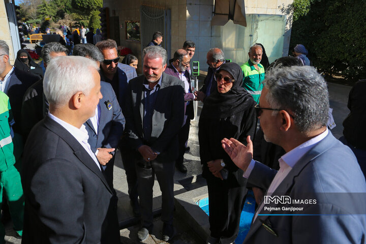 بازدید شهردار اصفهان از باغ فدک، ستاد هدایت سفر کیمیا و باغ گل‌ها