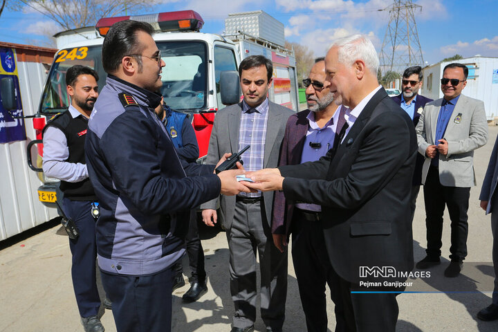 بازدید شهردار اصفهان از باغ فدک، ستاد هدایت سفر کیمیا و باغ گل‌ها