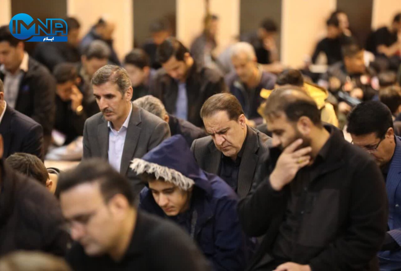 مراسم احیای شب بیست و سوم ماه مبارک رمضان در ایلام برگزار شد