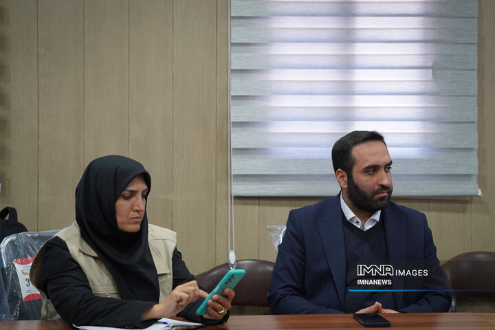 بازدید رئیس و اعضای شورای شهر اصفهان از مجموعه باغ فدک