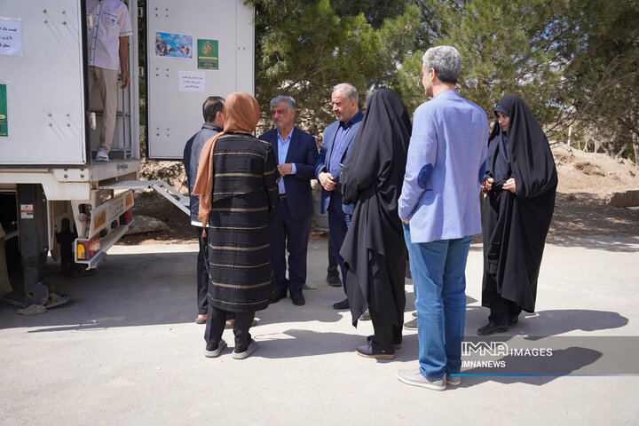 بازدید رئیس و اعضای شورای شهر اصفهان از مجموعه باغ فدک