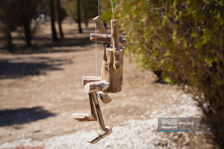 حال و هوای باغ فدک در پنجمین روز از تعطیلات نوروزی