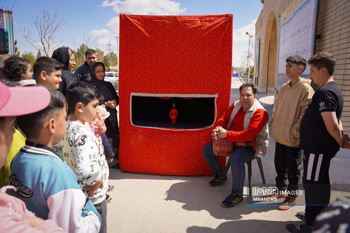 حال و هوای باغ فدک در پنجمین روز از تعطیلات نوروزی