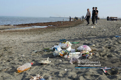 روزانه در تعطیلات نوروز ۱۵۰ تن زباله در آستارا تولید میشود